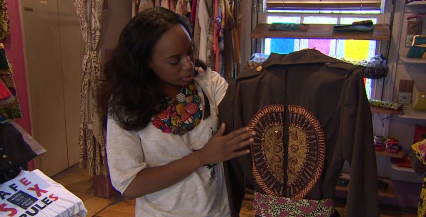 Founder Dolapo Shobanjo has prioritized working with ethical brands that are creating opportunities for their communities in Africa.