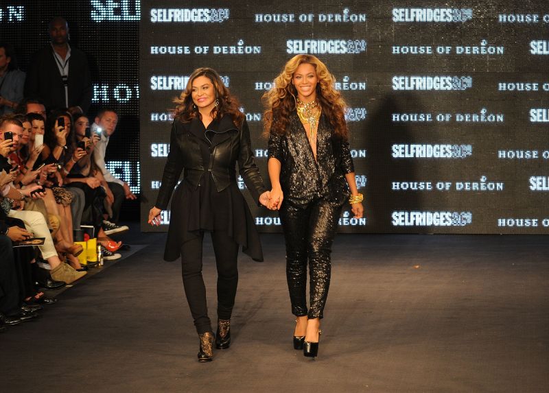 Dereon jeans hot sale beyonce