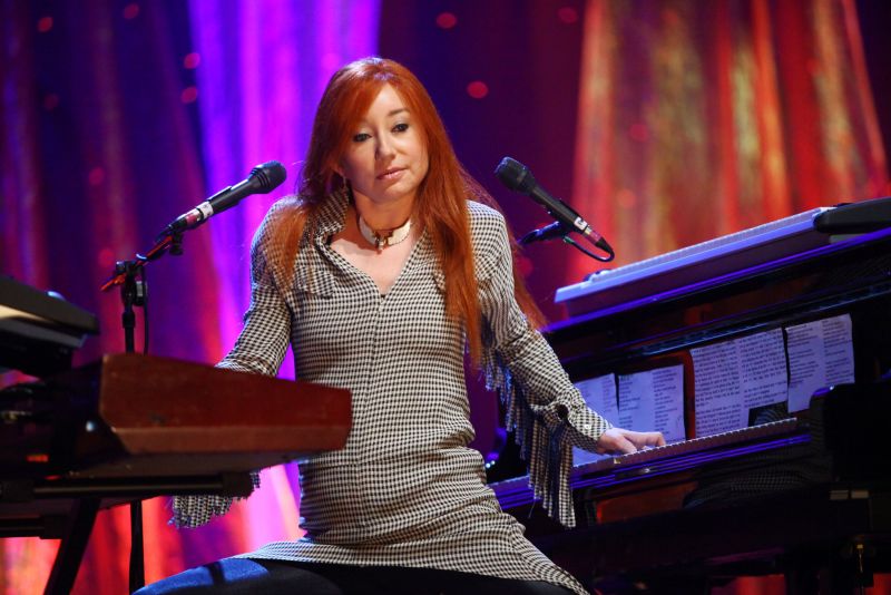 Tori Amos: 20 years after her solo debut | CNN