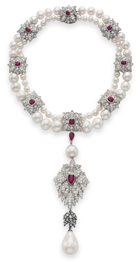 Burton also bought her a 16th century pear-shaped pearl, known as "La Peregrina," which was once part of the crown jewels of Spain. <br /><br />It is estimated to fetch between $2 million and $3 million at auction in December. 