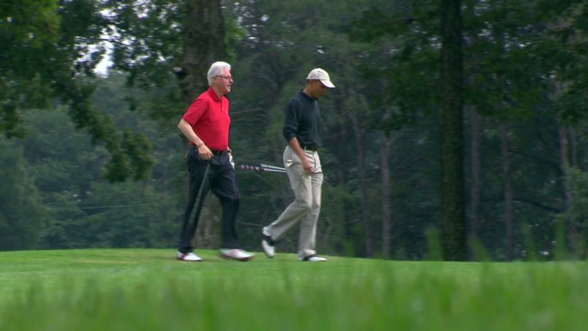 vonat.obama.golfing.with.clinton_00002319