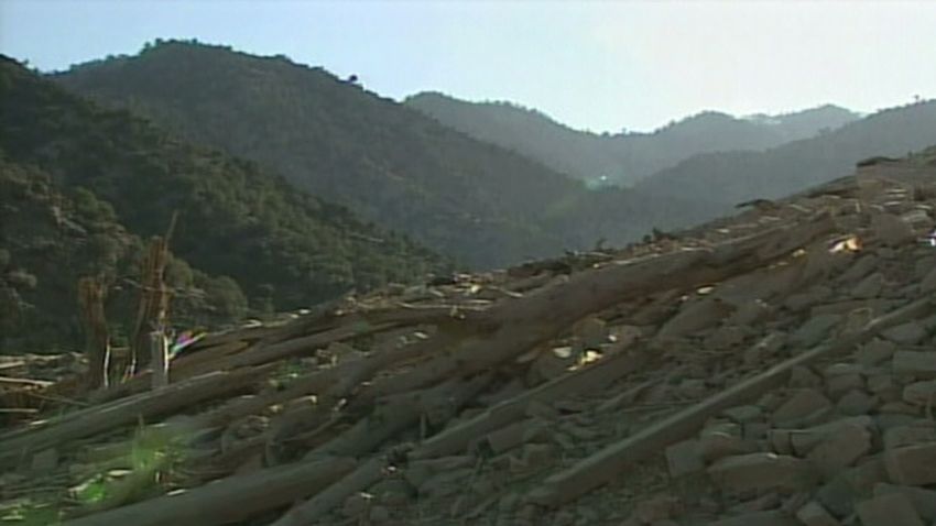Tora.Bora.Caves_00014529