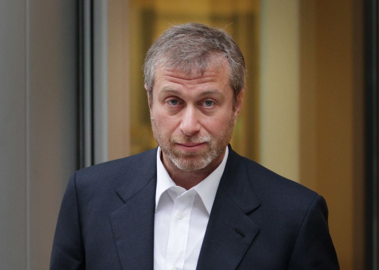 Chelsea owner Roman Abramovich leaves London's High Court on October 4, 2011. He is being sued by fellow Russian oligarch Boris Berezovsky for an alleged breach of contract over business deals.