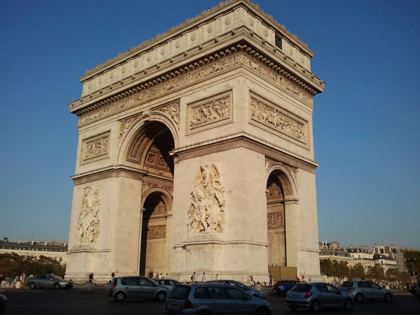 It's fascinating to watch traffic negotiate the circle around the Arc de Triomphe.