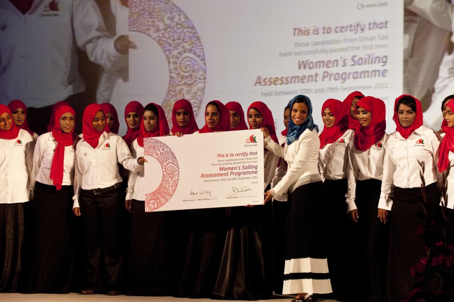 At the launch of the Oman Sail Womens Sailing Program, the  head of media and marketing, Salma Al Hashmi presented the 30 women with their certificate. 