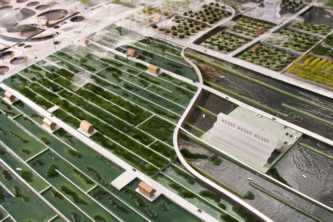 Growing the food on site will remove the need for packaging and long-haul transportation. The park's architects hope that this will to cut the carbon emissions typically associated with food production. 