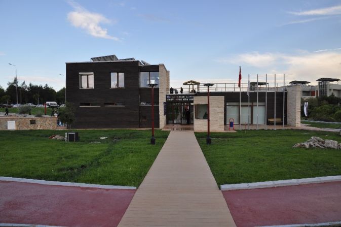 Authorities say the the ecological research and educational center, which is built near Antalya's biggest shopping mall, has struck a chord with local residents and investors.
