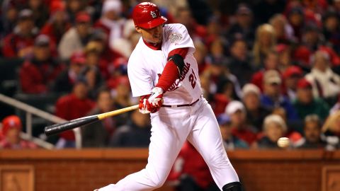 Allen Craig batted in the decisive run in St. Louis Cardinal's 3-2 win over Texas Rangers on Wednesday.