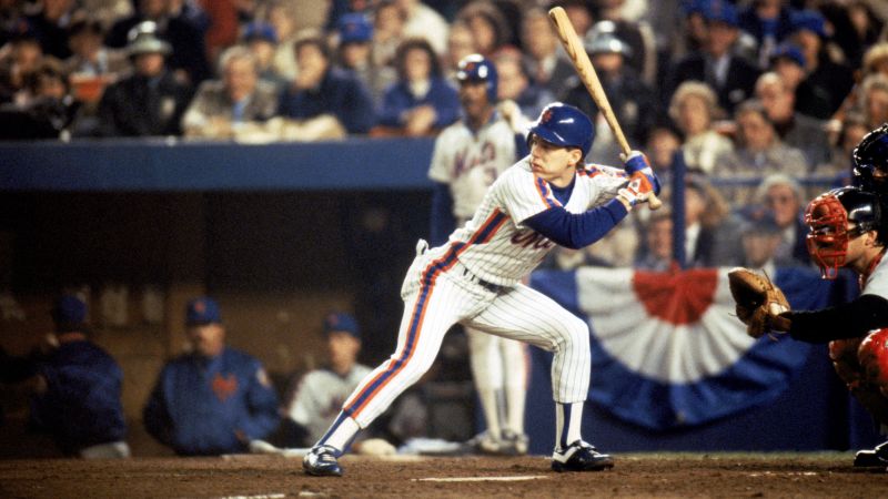 Video: Ex-Mets star Lenny Dykstra is the victim, his lawyer says