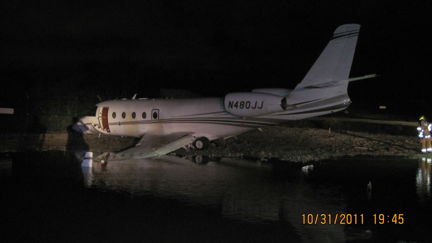 A plane carrying NASCAR team owner Rick Hendrick crashed in Key West, Florida, Monday. There were no serious injuries.
