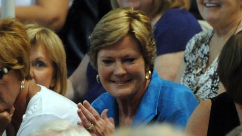 Pat Summitt won 1,098 games as Tennessee's head coach, the most in major-college basketball.