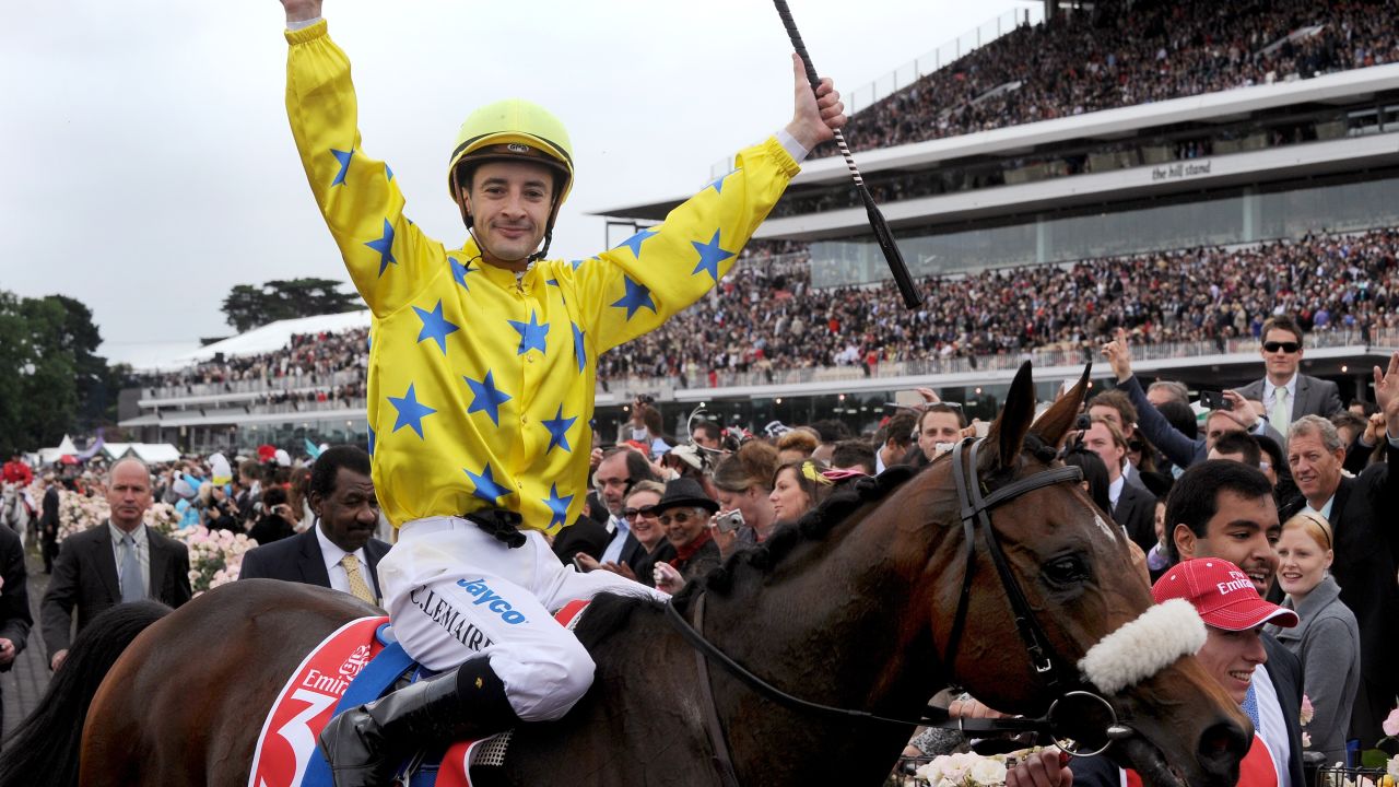 Dunaden and jockey Christophe Lemaire won the 2011 Melbourne Cup.