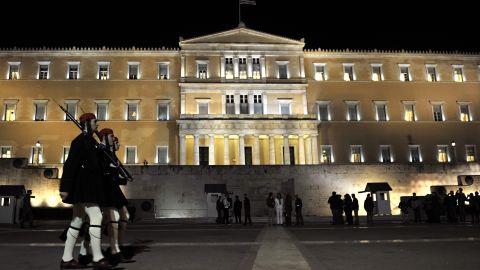 Greek Presidential guards in front of the Greek Parliament where Prime Minister George Papandreo faces a confidence vote.