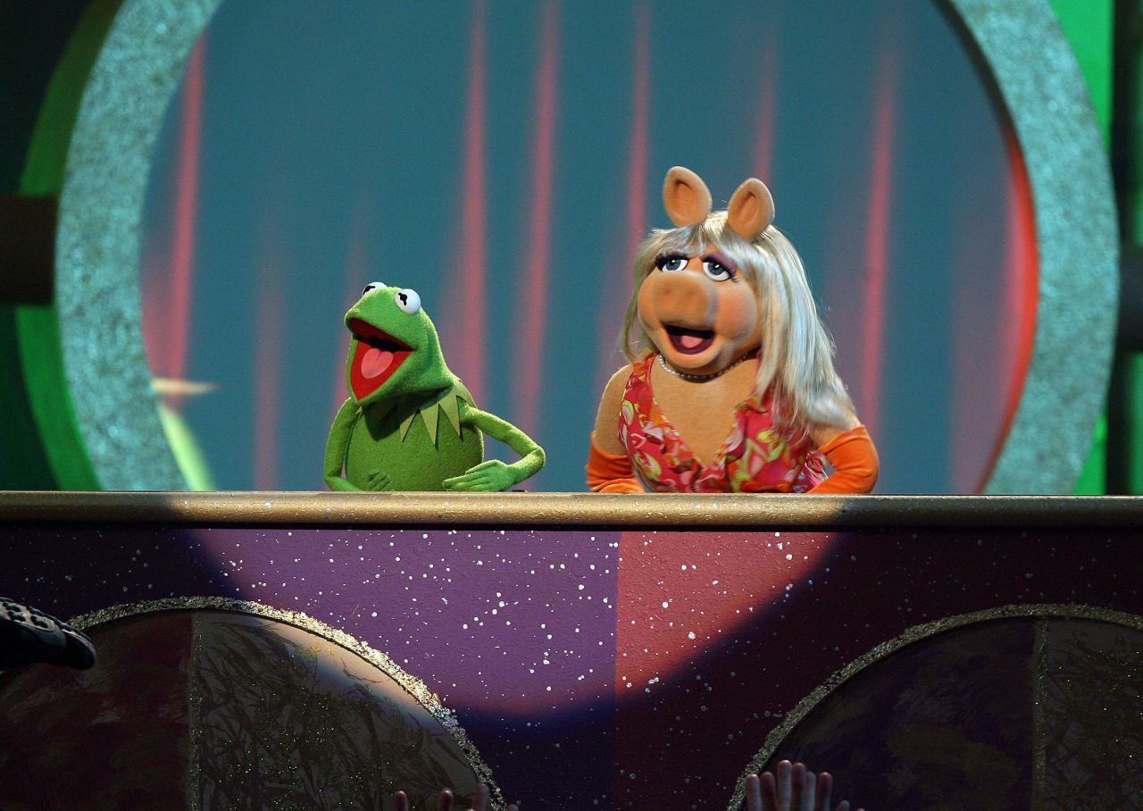 They are superadorable and the musical routines would be incredible. Plus who wouldn't want to see the Muppet rock band, Dr. Teeth and The Electric Mayhem, in the orchestra pit?