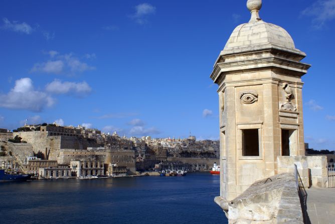 Senglea managed to fend off the Ottoman armies, though centuries later much of it would be destroyed by Nazi air raids. This is the view from the tip of the peninsula looking toward Valletta.