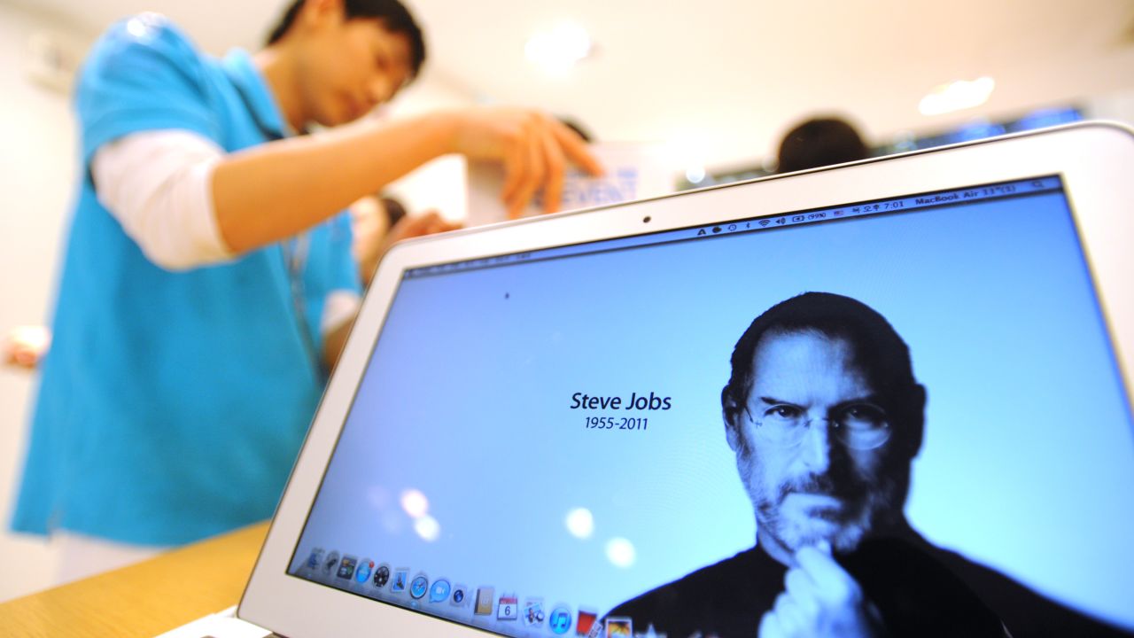 A laptop shows a Web page paying tribute to Apple co-founder Steve Jobs at an Apple Store in Seoul shortly after his death.