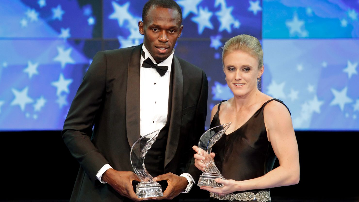 Usain Bolt was named the IAAF's male athlete of the year, with South Africa's Sally Pearson winning the women's award.