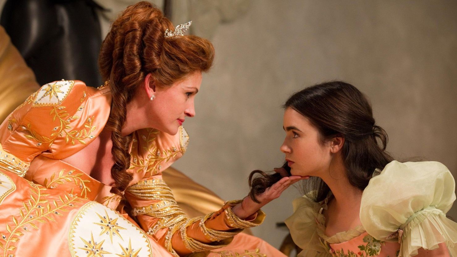 Movie Review: Lily Collins's Eyebrows Steal Mirror, Mirror
