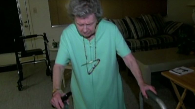 90-year-old grandma forced to remove blouse, bra in TSA search