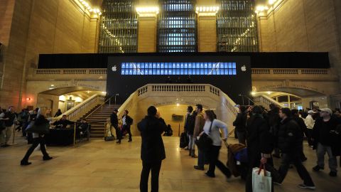 Apple's new store in New York City's Grand Central Terminal was set to open Friday.