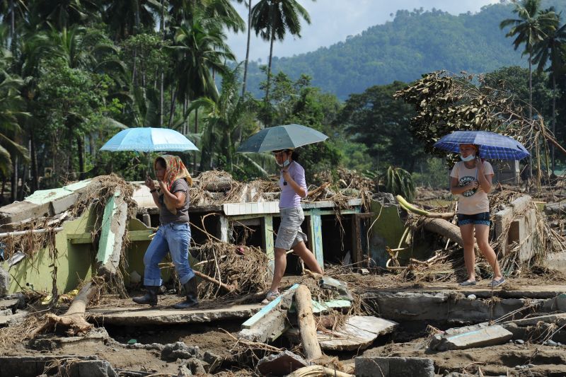 Death Toll From Tropical Storm In Philippines Rising | CNN