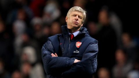 Arsene Wenger has not won a trophy with Arsenal since lifting the English FA Cup in 2005.