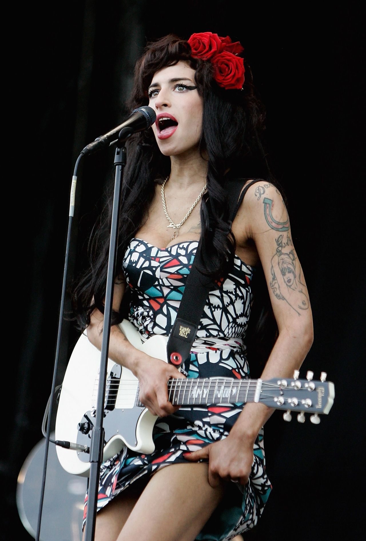 Singer Amy Winehouse was found dead July 23 in her London apartment. The 27-year-old performer infamous for her arrests and substance abuse problems died of alcohol poisoning. <a href="http://articles.cnn.com/2011-07-23/entertainment/amy.winehouse.dies_1_drug-overdoses-winehouse-spokesman-chris-goodman-singer-amy-winehouse?_s=PM:SHOWBIZ">Full story</a>