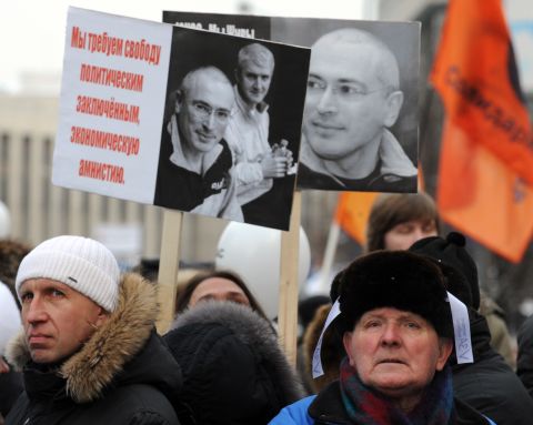 Demonstrators carried banners of jailed oil magnate Mikhail Khodorkovsky during the Moscow protests.