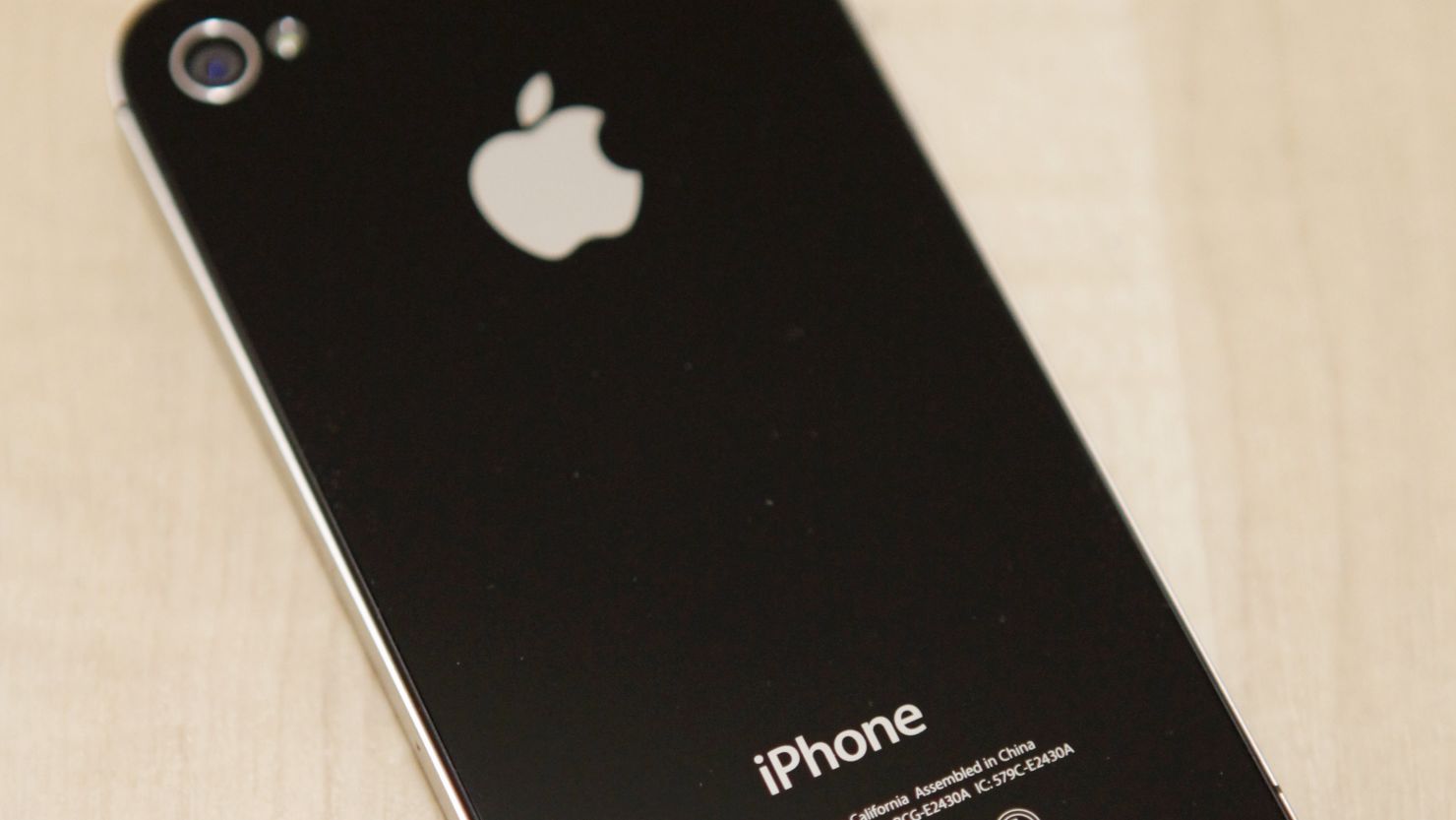 Phone jailbreaking should stay legal, Web freedom advocates say CNN