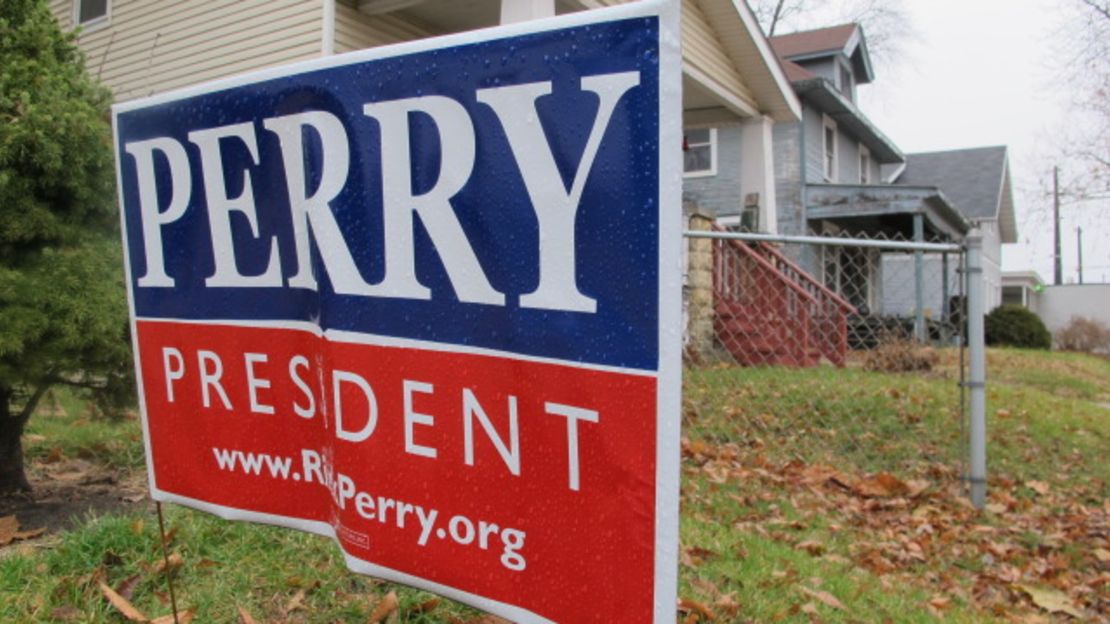 Potts, who spends about 20 hours a week making calls, also displays a Perry campaign sign in her yard.
