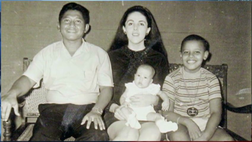 keilar pkg life of obamas mom_00002209