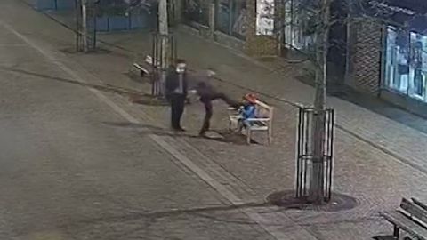 111671_paddington bear theft cctv_clean.00_00_02_17.Still002.jpg