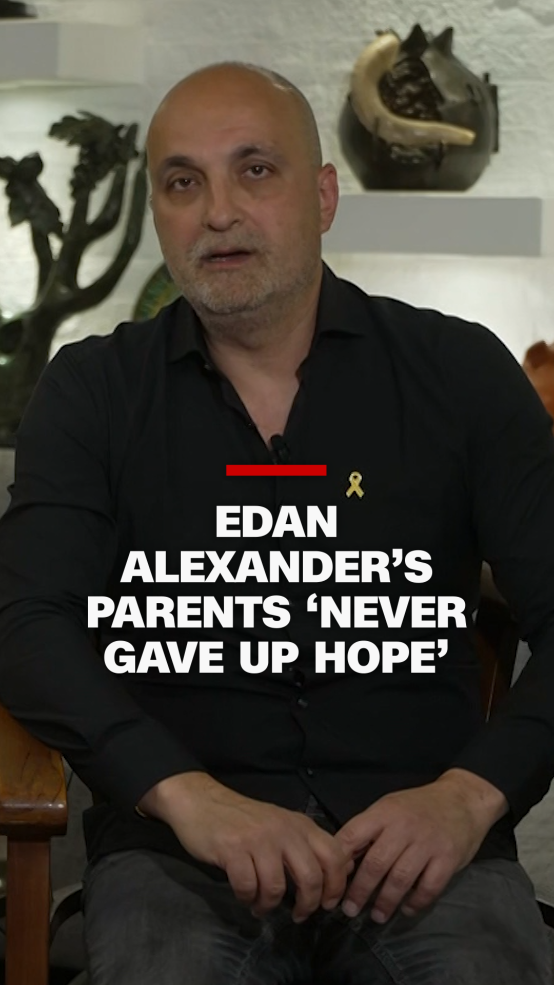 112294_Edan Alexander Parents AC THUMB HEADLINE.png