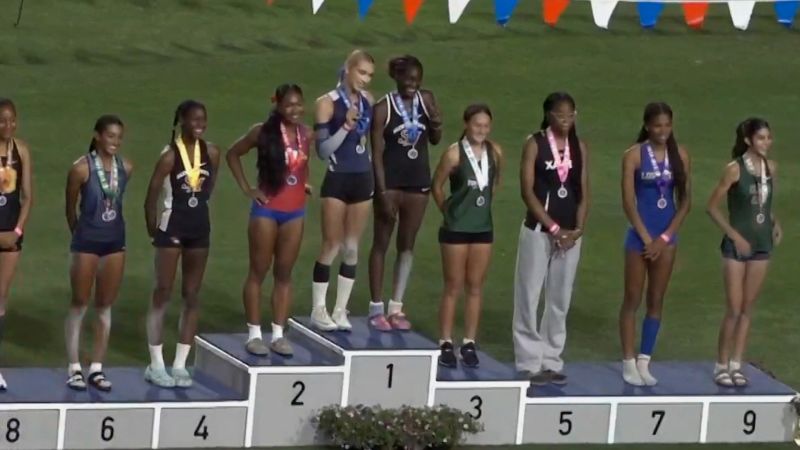 https://media.cnn.com/api/v1/images/stellar/prod/112457-transgender-athlete-competition-wide-cl-00-00-07-00-still001.jpg?c=16x9&q=w_800,c_fill