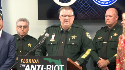 112601-flpolice-wide-00-00-17-10-still001.png