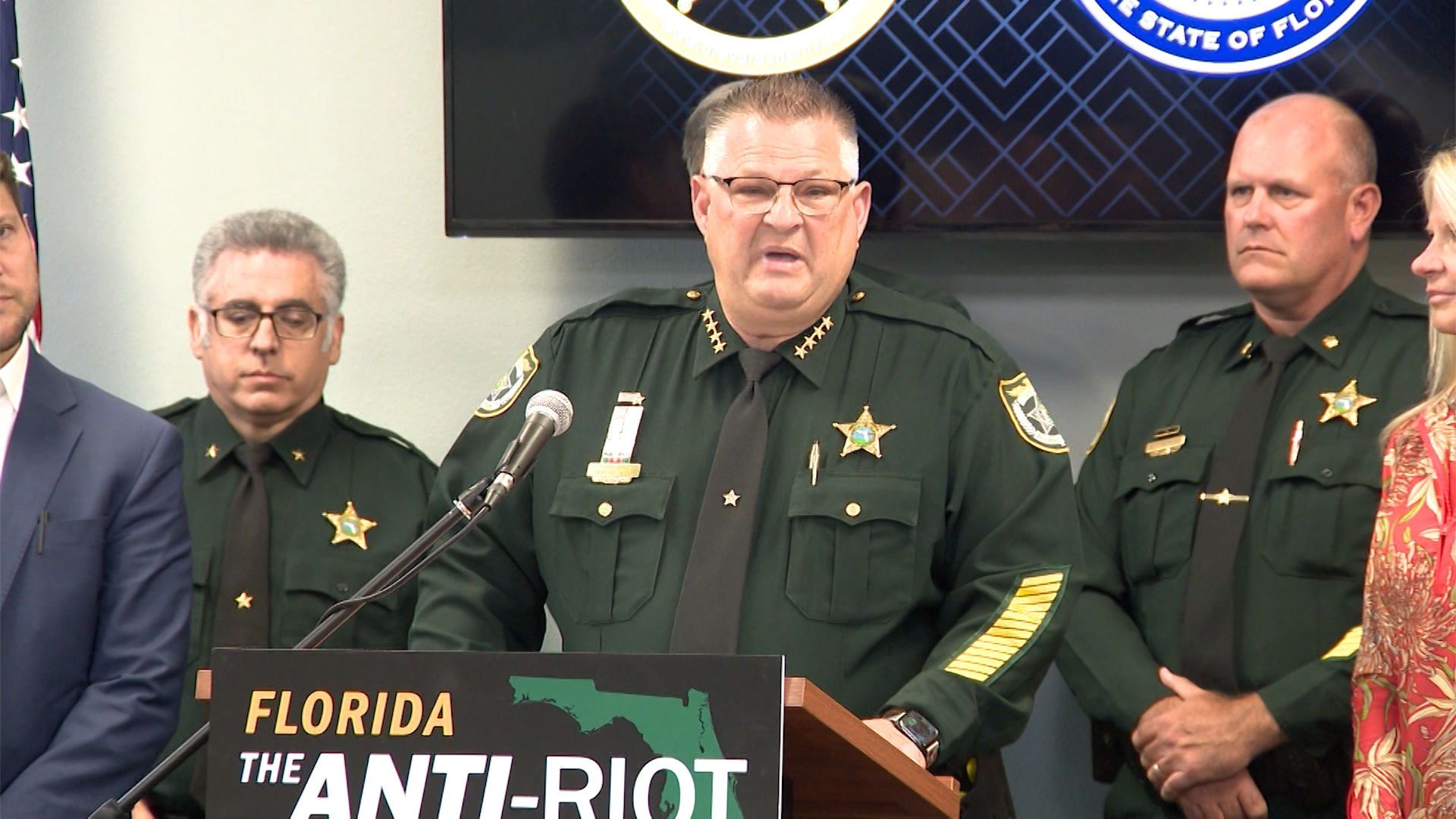 'We will kill you': Florida sheriff issues stern warning to protesters