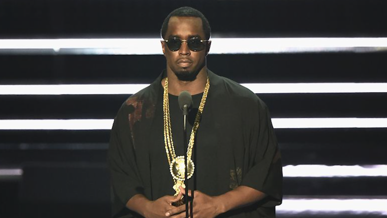 112773_Coates_Diddy_trial_highlights diddy getty hz thumb.png