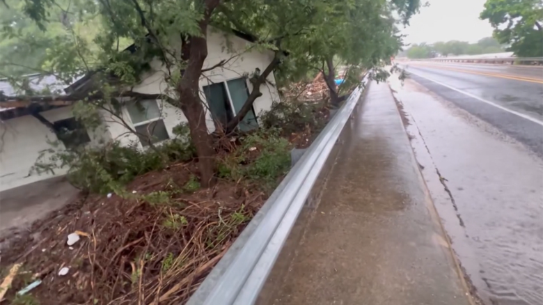 112936_FloodDestroysHouse.00_00_58_16.Still003.png