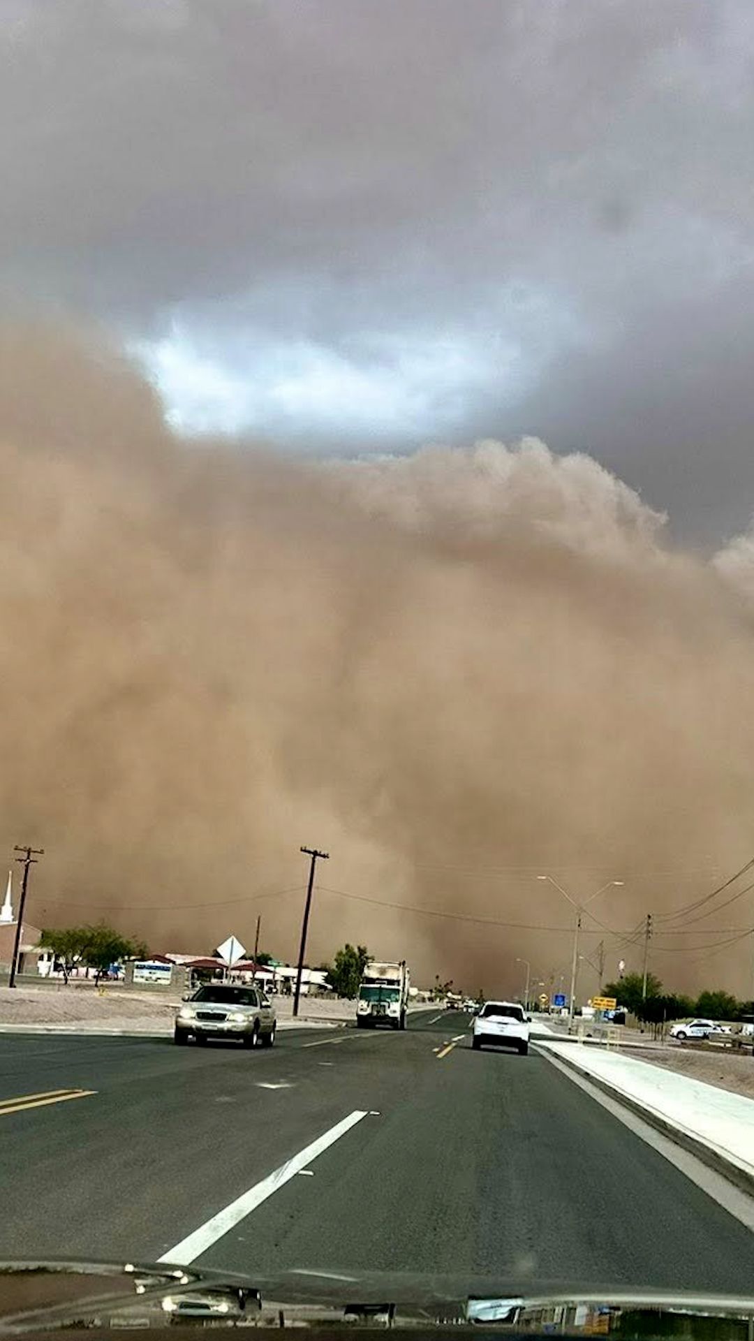 113647_AZDustStormVertClean.jpg