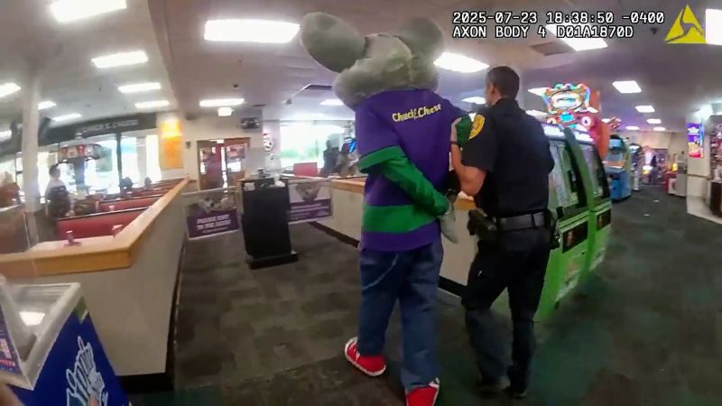 https://media.cnn.com/api/v1/images/stellar/prod/113776-chuck-e-cheese-arrest-v1-00-00-27-20-still003.jpg?c=16x9&q=w_800,c_fill