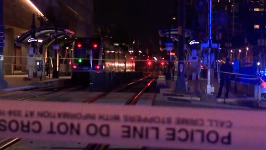 113858_Train Stabbing  CL.00_00_01_15.Still002.jpg