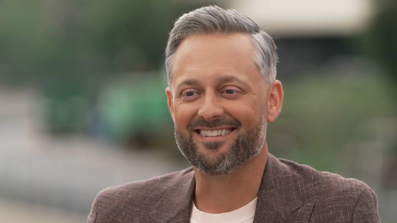 https://media.cnn.com/api/v1/images/stellar/prod/113933-natebargatzeemmyinterview-00-00-19-15-still001.jpg?c=16x9&q=w_800,c_fill