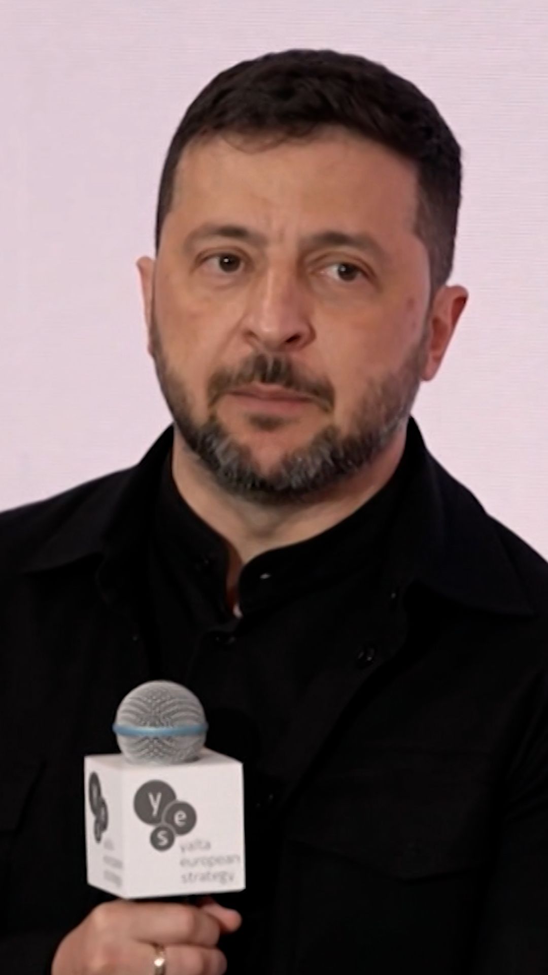 113959_ZelenskyOnUsRussiaSummit Clean Thumbnail vrtc0.jpg