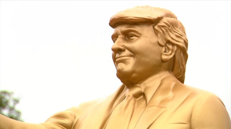 114038_trump bitcoin statue_clean.00_00_01_19.Still001.jpg