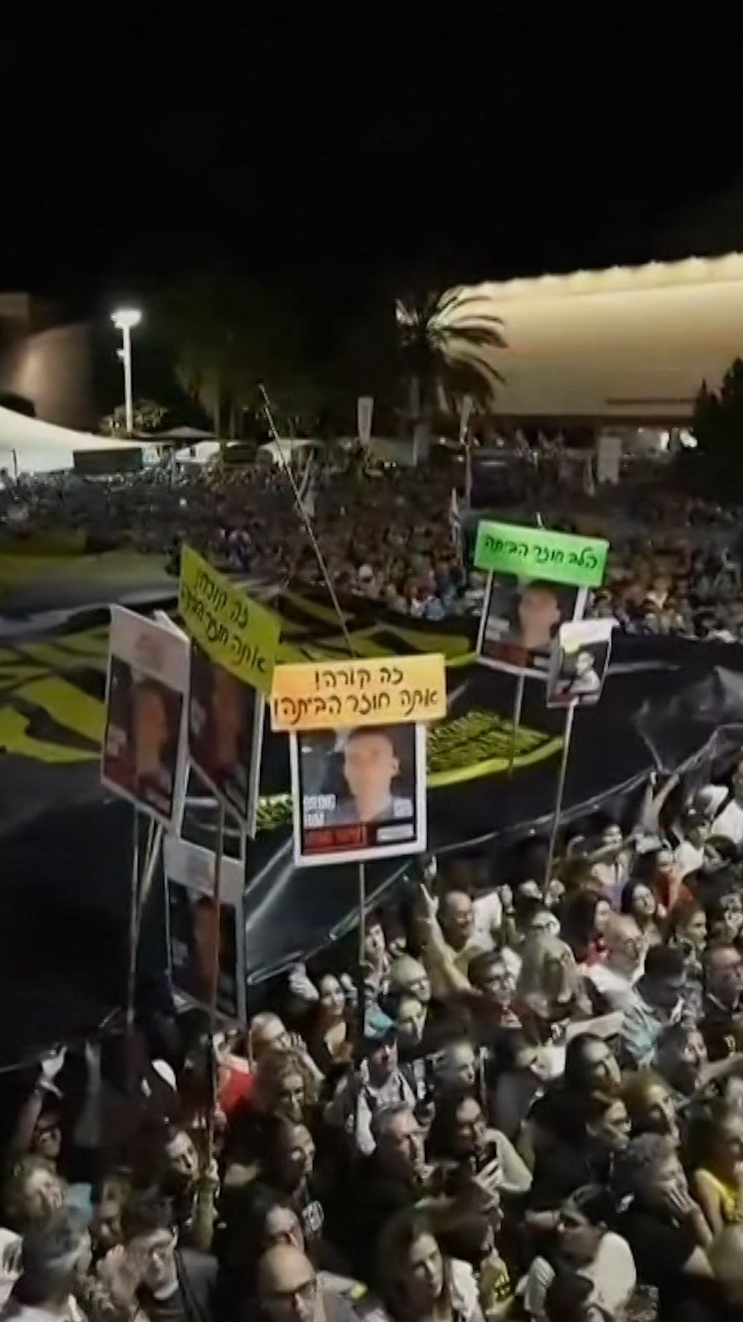 114474_netanyahu boo.00_00_00_00.Still001.jpg