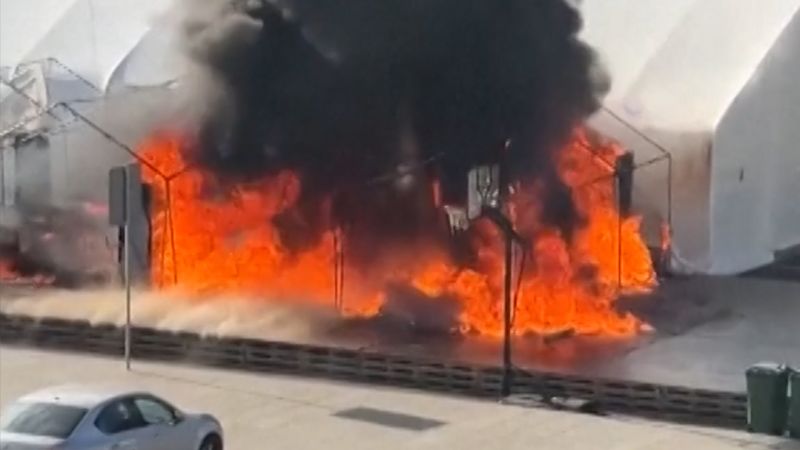 Fire breaks out outside Serbian parliament