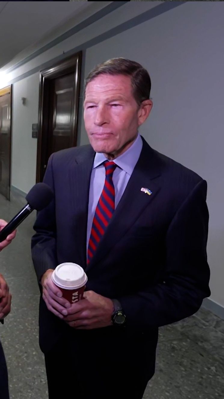 114832_ManuRajuShutdown THUMB.jpg