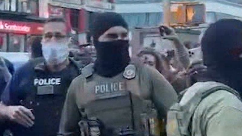 ICE raids street vendors in NYC