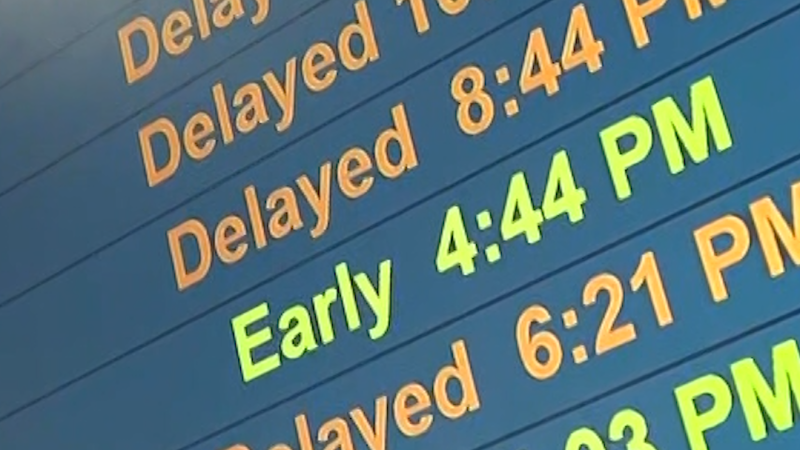 Newark travelers experience flight complications