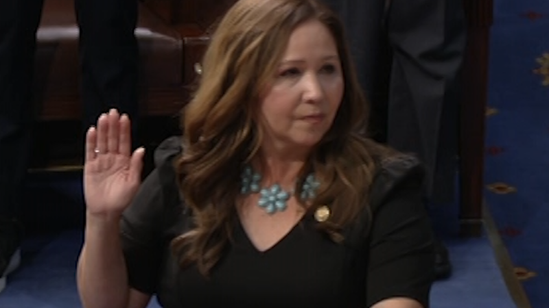 Video: Rep. Adelita Grijalva finally sworn in after 50 days of waiting